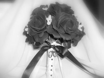 Flowers, real and fake....lets see 'em!