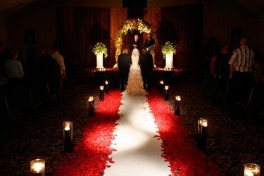 Please help! Last minute wedding thing :/
