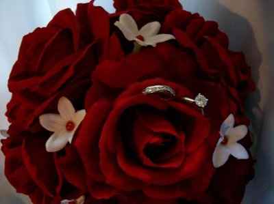 Flowers, real and fake....lets see 'em!