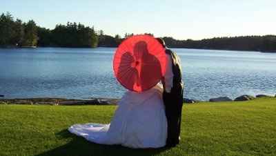 Anyone Using Parasols in Your Wedding?
