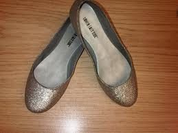 which would look better??? (dress & shoes)