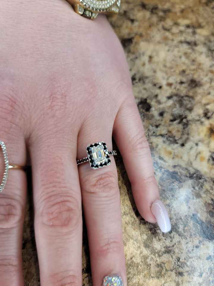 Brides of 2022! Show us your ring! - 1