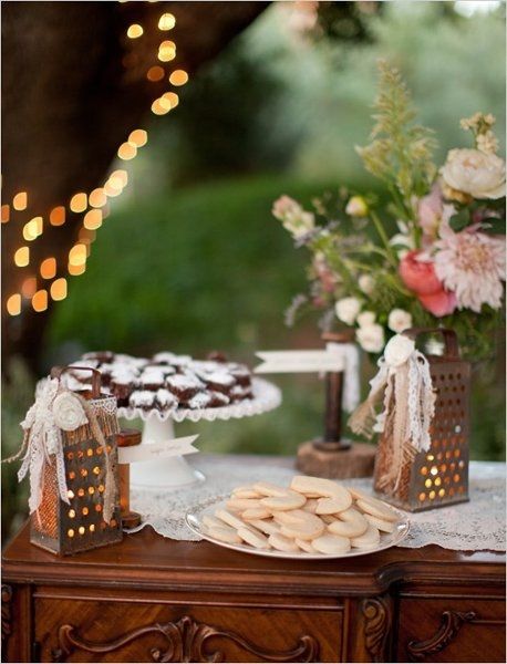 Rustic/Vintage Center Pieces ideas?