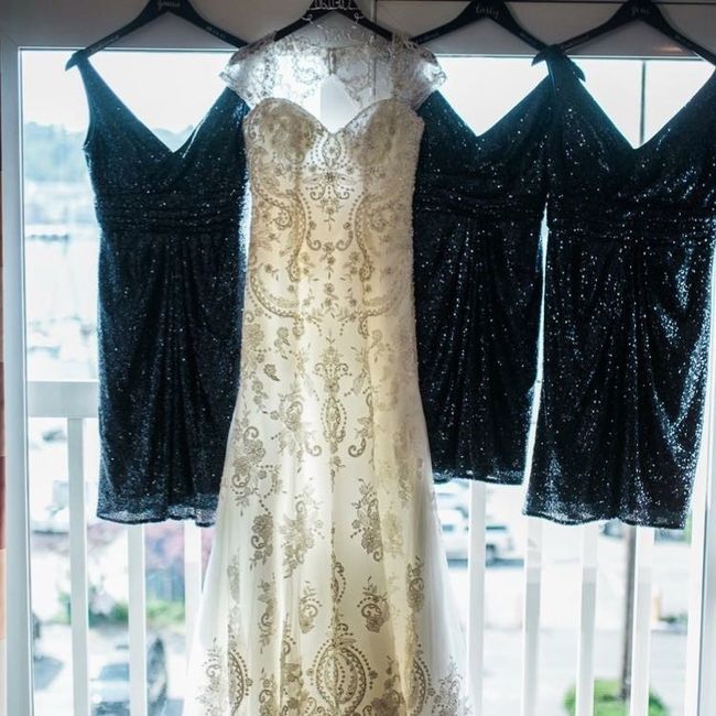 Let's see your lace wedding dresses!