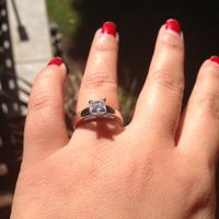 I have my e-ring back!!! yaaaaayyyyy!!