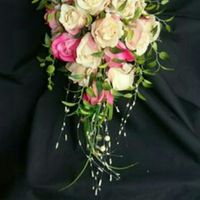 Is any one making their own bridal bouquet?
