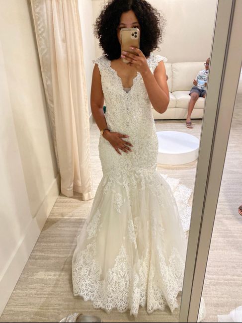 Who has said yes to the dress ? 17