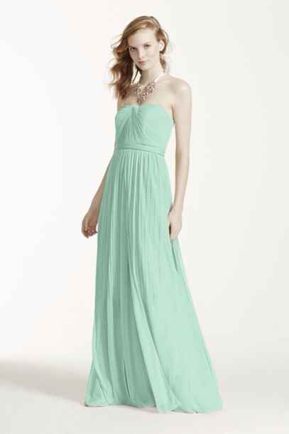 Show me ya dress! Bridesmaids dress that is.