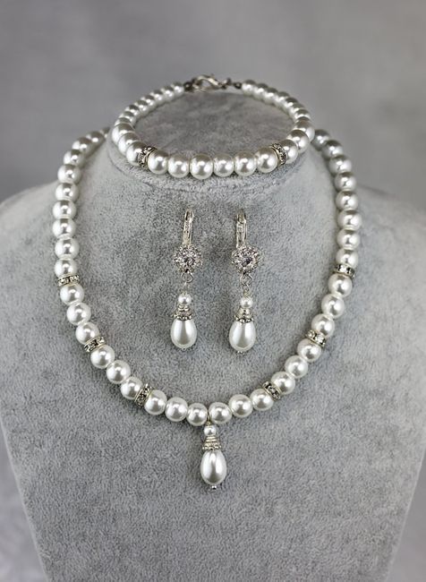 Let me see your wedding jewelry!