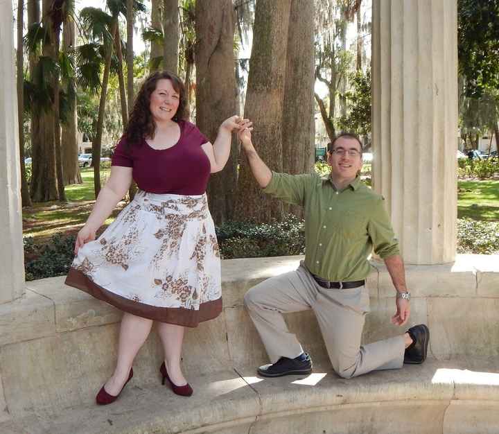 Engagement Photos: Color Coordination