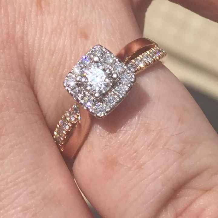 SHOW OFF YOUR RINGS LADIES!! I wanna see that bling!!!