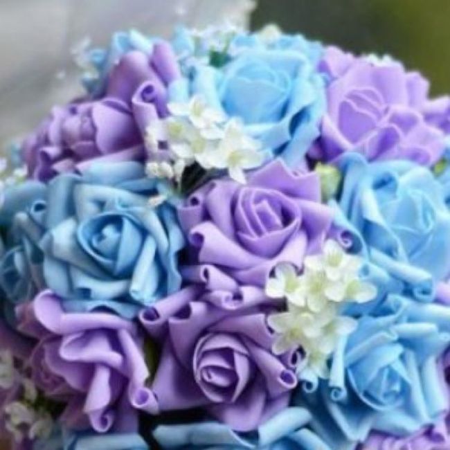 Tell me your wedding colors!