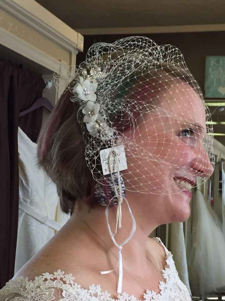 Veil and fascinator-check!