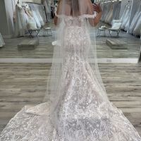 So in love with my wedding dress! Just wanted to show it off! (: - 3