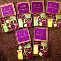 Show me your "bridesmaid boxes"