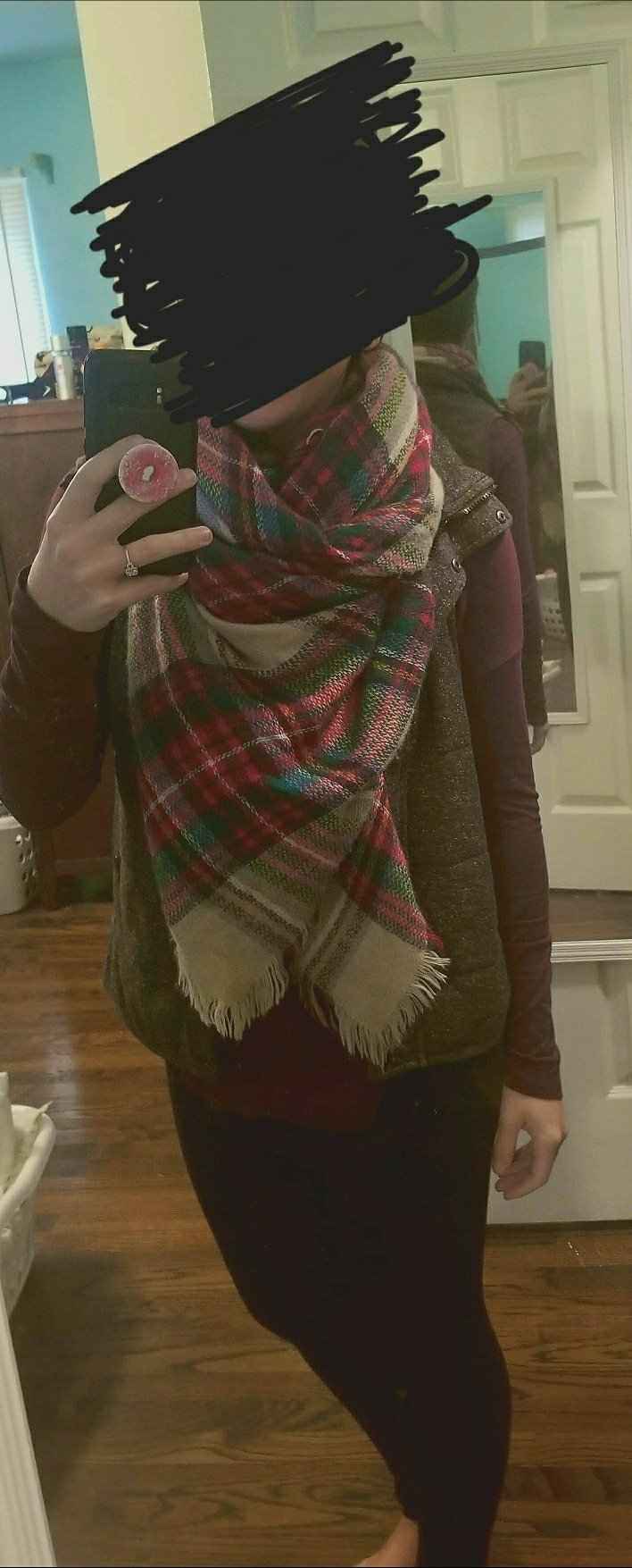 Engagement photos outfits?