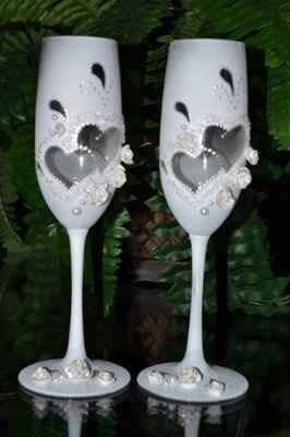 Toasting Flutes Engraved.....Yes or No?