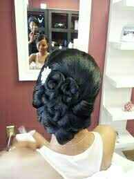 How is everyone doing their hair??