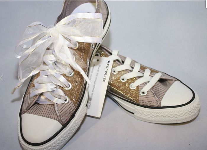 Custom Converse (Pic)