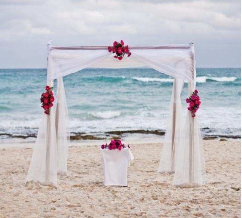 speaking of ceremony decor
