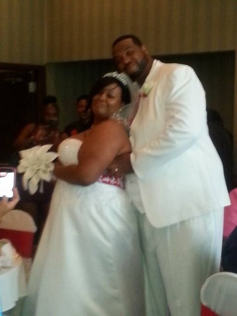 IM BACK! AND MARRIED!!!!!! (PIC COMMENTS)