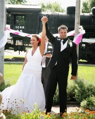 Lets see some wedding photos!