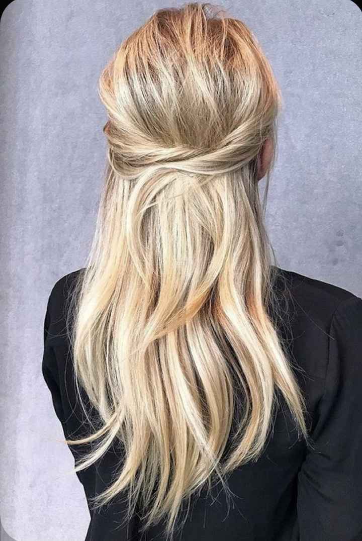 Simple bridal ponytail options for hair that won't hold a curl, please! 8