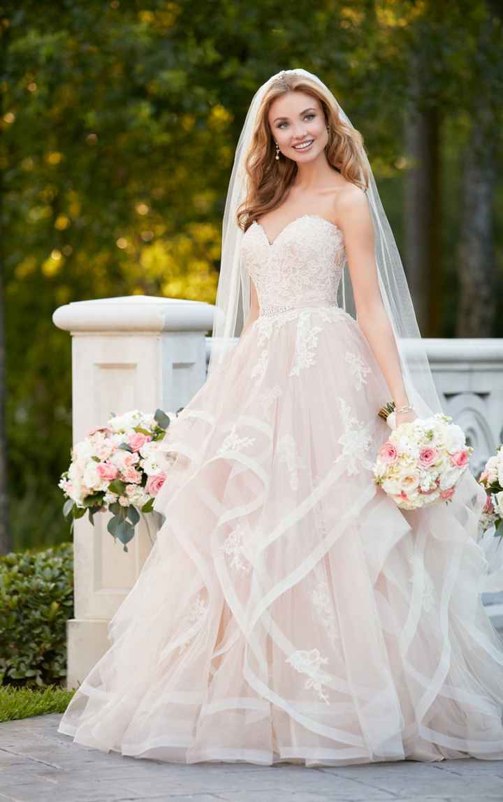 Ivory moscato wedding dress on sale