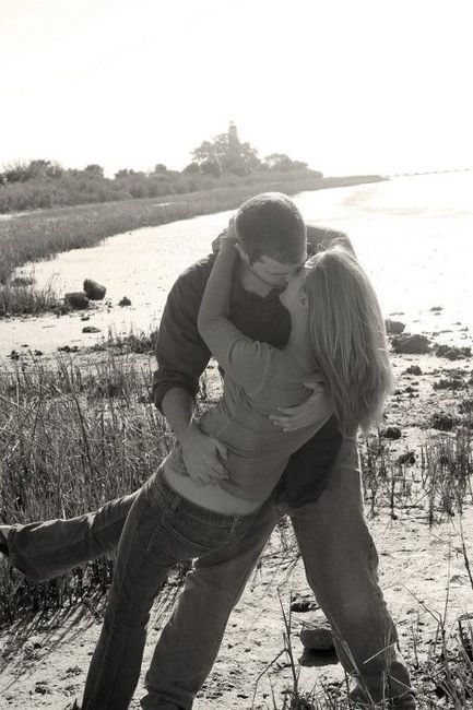 Share a photo... (pic)