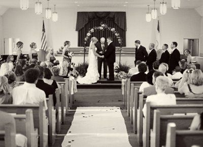 Professional Wedding Pictures finally BACK!