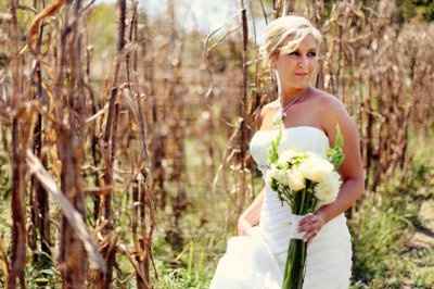 Professional Wedding Pictures finally BACK!