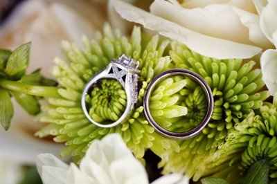 Professional Wedding Pictures finally BACK!