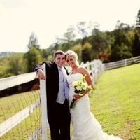 Professional Wedding Pictures finally BACK!