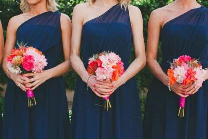 What are good fall colors and flowers to use?