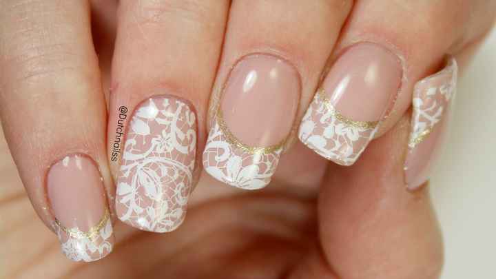 Lace Pattern on French Tips & Ring Finger