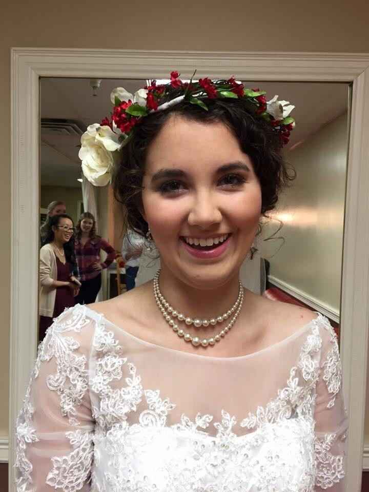 DIY makeup brides, show us your work!