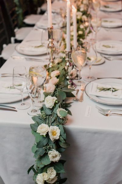 Looking for a florist that specializes in garlands