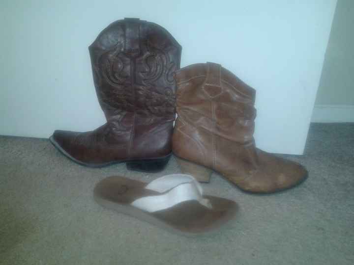 Need outfit help, please :-)