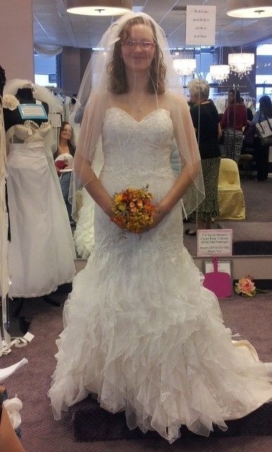 Show me the dresses!!!