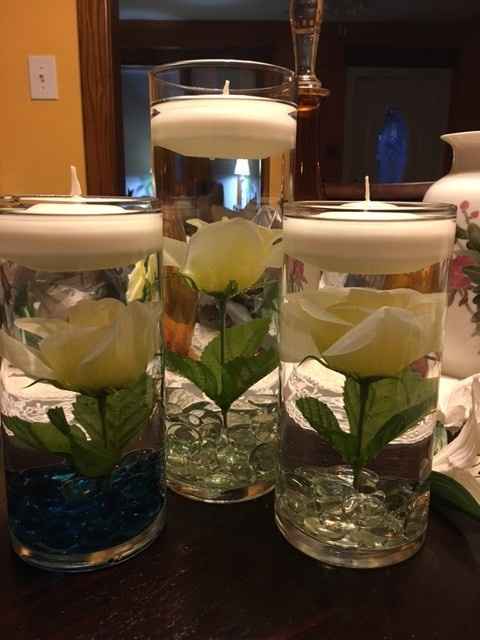 Let me see your flower-less centerpieces!