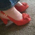 Got my dress....and flower girl dresses..*PICS*