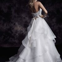 Bustle down the aisle?!