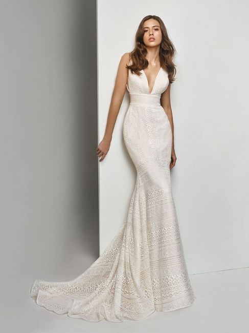 Advice wanted! Altering a dress with a very low back 2