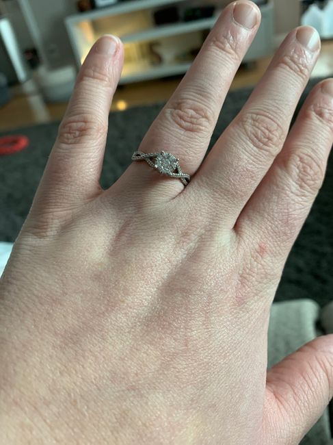 Brides of 2022! Show us your ring! - 1