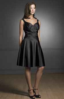 What Did You Put Your Bridesmaids In?! Show Me The Dresses :)