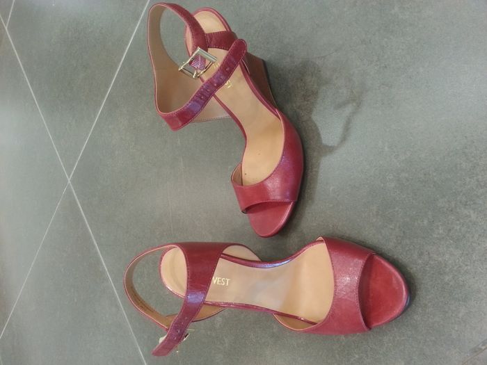Show me your shoes!