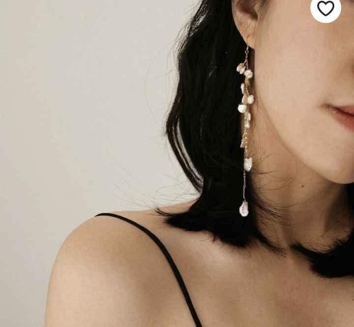 Long earrings and flowers in my hair - 1