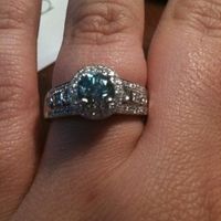 How did he propose & Show off dem raaangs!