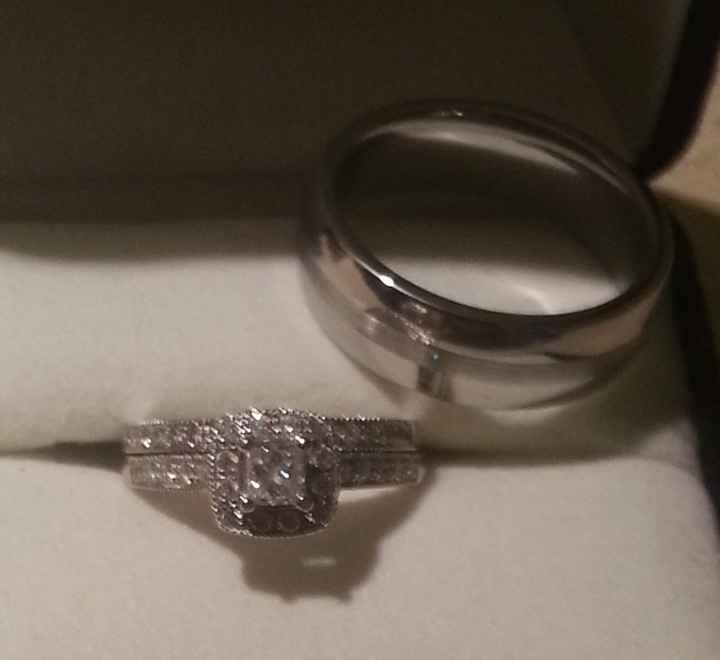 Lesson learn, living in fear; isn't living right.  Wear your rings ladies, show me your rings!