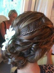 Show me... your wedding hair/makeup!